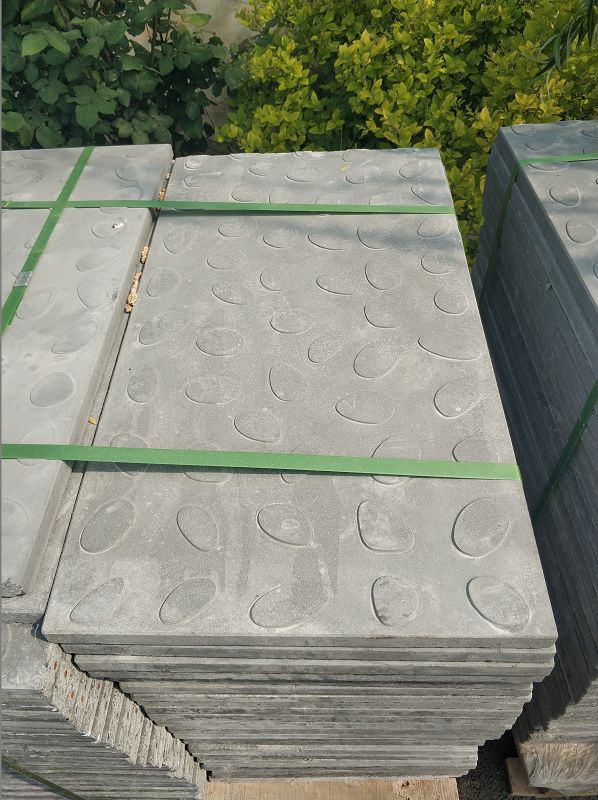 有機復(fù)合電纜溝蓋板是什么材質(zhì)？