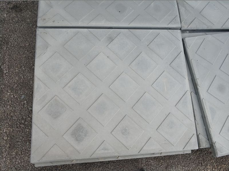 配電室內(nèi)電纜溝蓋板用什么材質(zhì)的好？