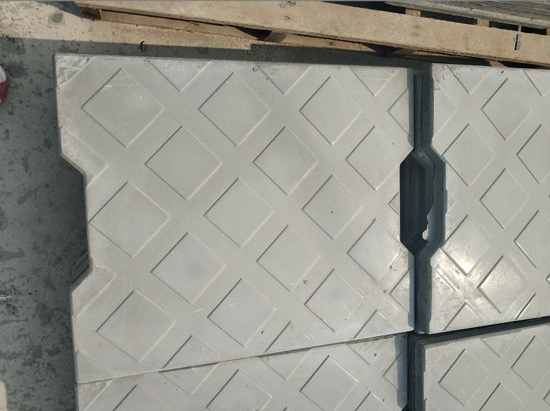 常用水泥電纜溝蓋板圖