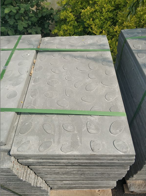 有機(jī)復(fù)合電纜溝蓋板是什么材質(zhì)及使用范圍？