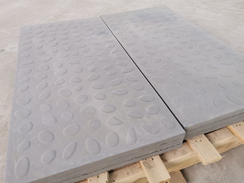 RPC電纜溝蓋板鋪設(shè)的注意事項(xiàng)