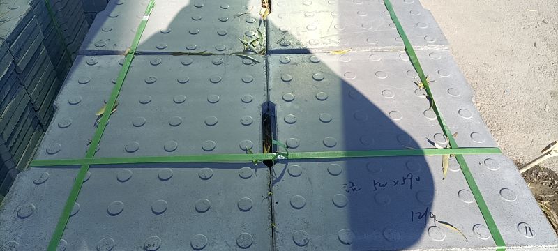 選擇RPC蓋板抗壓強(qiáng)度高